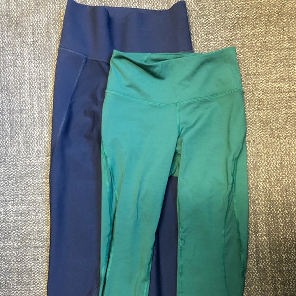 Old Navy Pants & Jumpsuits 2 Pairs Of Old Navy Active Leggings Size